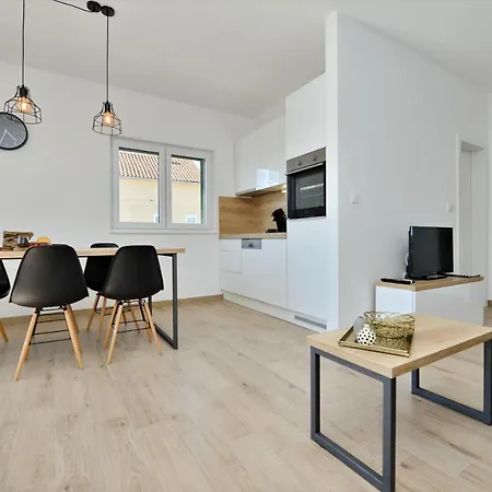 Apartament Teco *